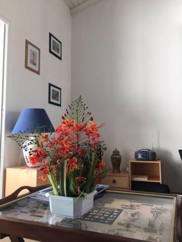 Apartamento Ravissant Duplex A Saint Francois Exterior foto